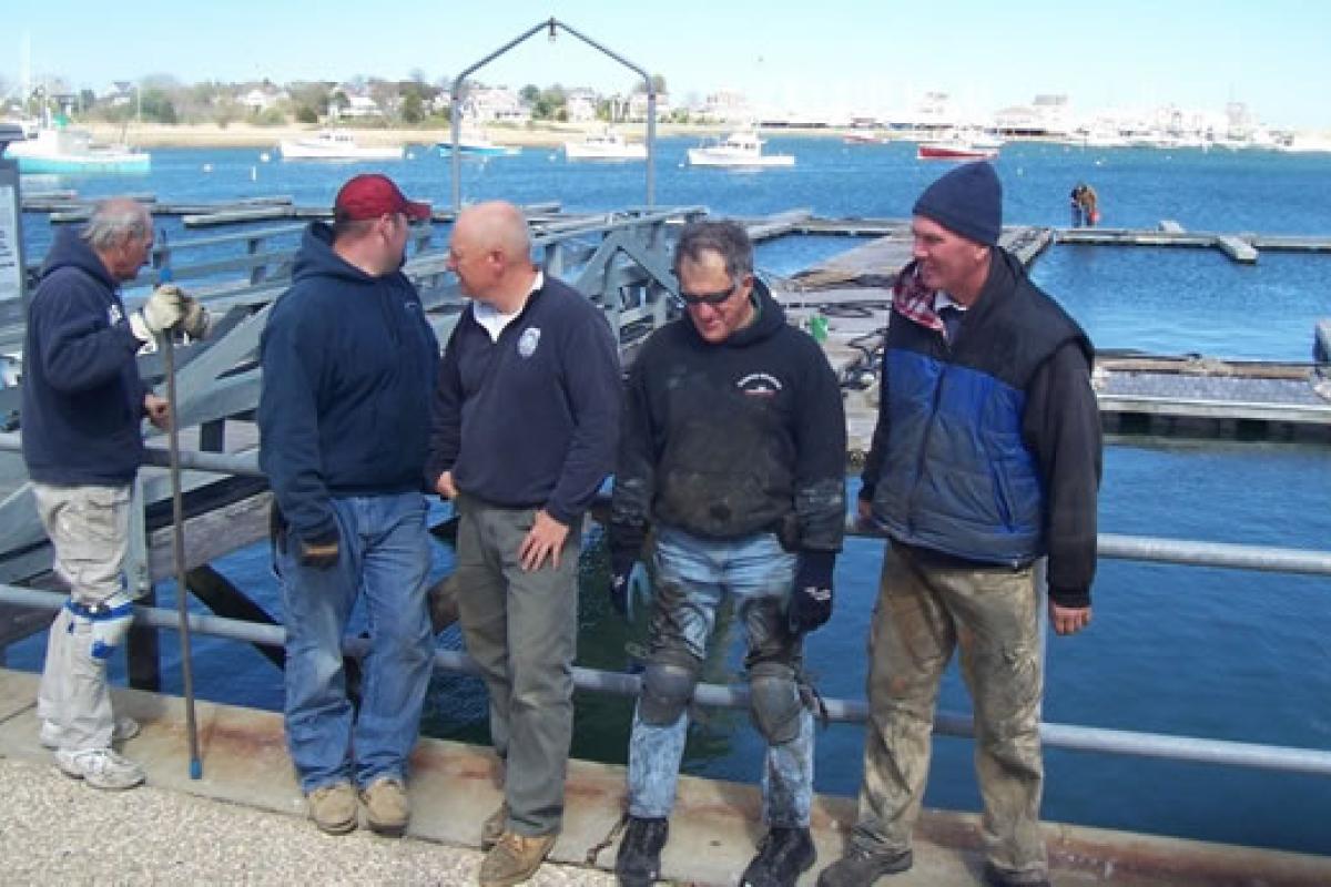 April 2012 – Installing the Cole Parkway and Scituate Marine Park Marina's – It'
